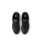 Sneaker Run Away