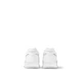 Sneaker Run Away