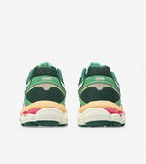 ASICS Gel-Cumulus 16 Green Cream Ivory