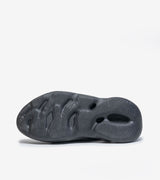 adidas Yeezy Foam RNR Carbon