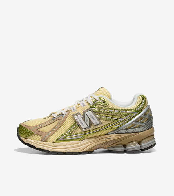 New Balance 1906R Yellow Parchment