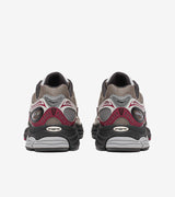 Saucony ProGrid Omni 9 Tomorrow, Meet Yesterday Pack Tan Maroon